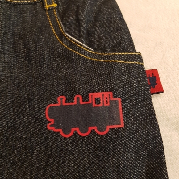 Thomas the train boys size 4T jersey lined jeans, 4 pockets dark wash - Picture 2 of 4
